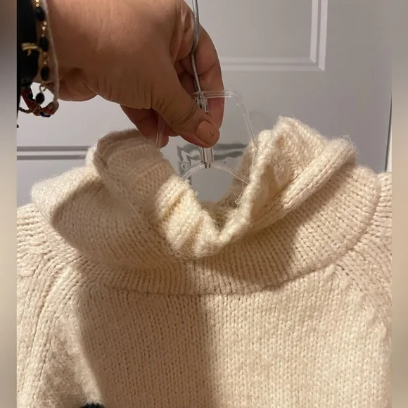 Zara sweater - Picture 4 of 6